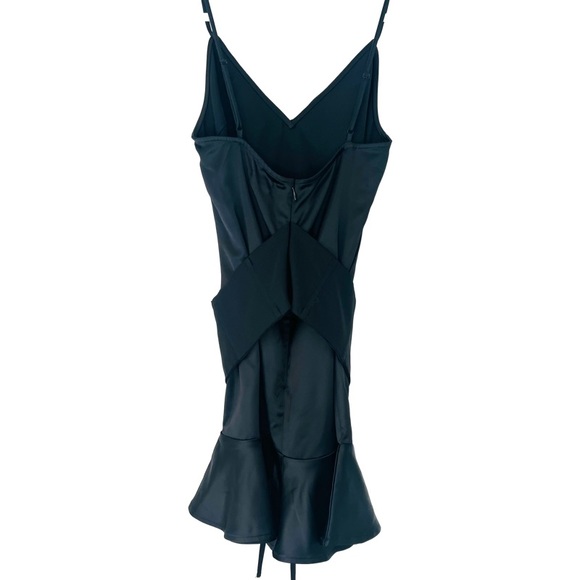 🛑SOLD REVOLVE NBD Annie Corset Mini Ruffle Dress in Black Size XS - Picture 6 of 9